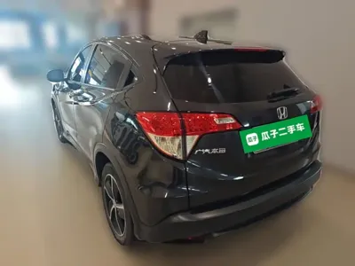 Honda Vezel 2020, 57600 км, за 8019.27 USD - фото 9