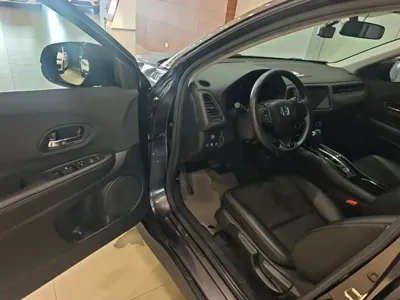 Honda Vezel 2020, 57600 км, за 8019.27 USD - фото 23