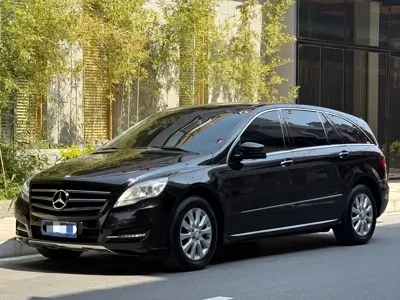 Mercedes-Benz R-Class · 2012 год