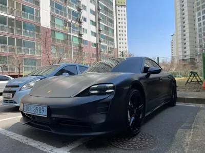 Porsche Taycan 2024, 34000 км, за 139293.17 USD