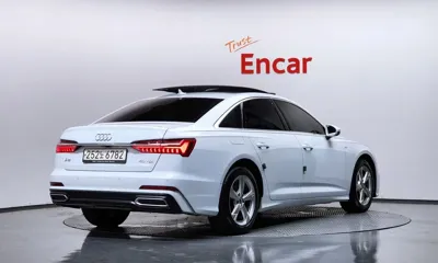 Audi A6 2021, 57433 км, за 18234.54 USD