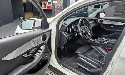 Mercedes-Benz GLC-Class 2018, 149601 км, за 16319.79 USD - фото 10
