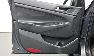 Hyundai Tucson 2017, 62396 км, за 7870.55 USD - фото 24