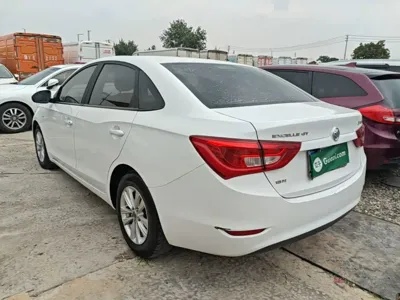 Buick Excelle 2016, 105700 км, за 3354.7 USD