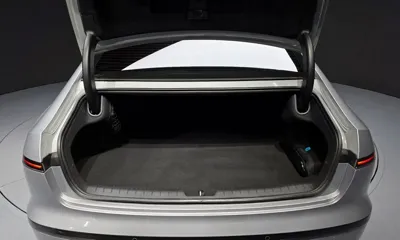 Hyundai Grandeur 2023, 76632 км, за 15888.51 USD - фото 20
