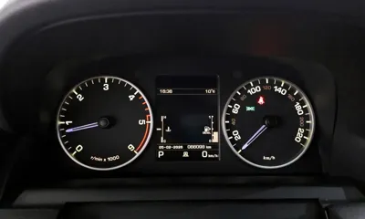 Land Rover Discovery 2016, 66098 км, за 21076.97 USD - фото 8