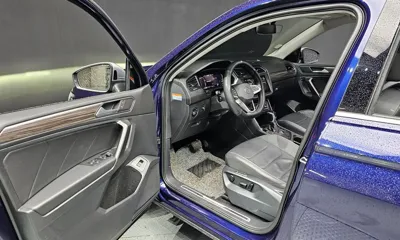 Volkswagen Tiguan 2023, 24892 км, за 22924.32 USD - фото 11