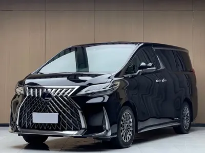 Lexus LM · 2020 год