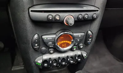 MINI Cooper 2012, 92870 км, за 3296.99 USD - фото 14