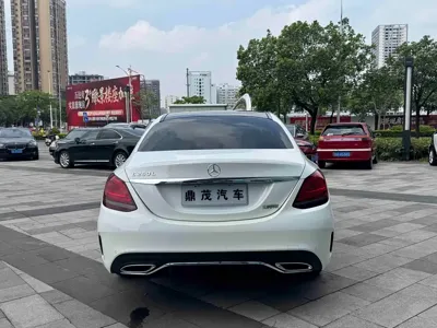 Mercedes-Benz C-Class 2020, 58000 км, за 19625.37 USD