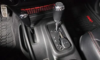 Jeep Wrangler 2017, 45832 км, за 21813.87 USD - фото 9