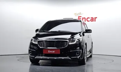 Kia Canival 2015, 210869 км, за 4102.36 USD