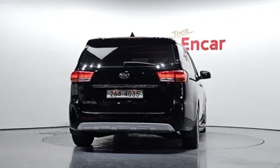 Kia Canival 2015, 210869 км, за 4102.36 USD