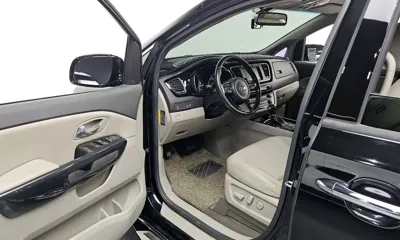 Kia Canival 2015, 210869 км, за 4102.36 USD - фото 11