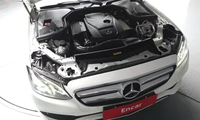 Mercedes-Benz E-Class 2017, 96735 км, за 11376.19 USD - фото 6