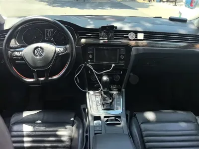Volkswagen Magotan 2018, 97200 км, за 10591.4 USD - фото 12