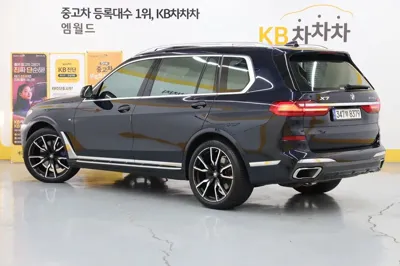 BMW X7 2021, 71756 км, за 49223.65 USD