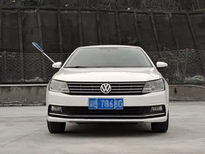Volkswagen Lavida 2018, 120000 км, за 5692.99 USD