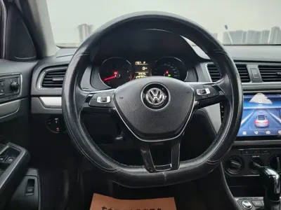 Volkswagen Lavida 2018, 120000 км, за 5692.99 USD - фото 12