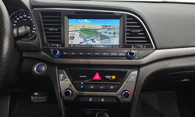 Hyundai Avante 2017, 146077 км, за 5197.77 USD - фото 12