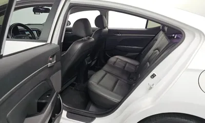 Hyundai Avante 2017, 146077 км, за 5197.77 USD - фото 19