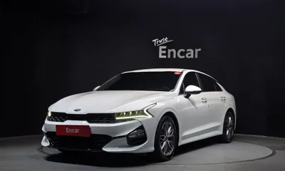 Kia K5 · 2021 год