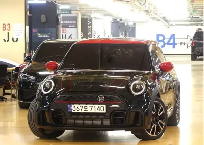 MINI Cooper 2023, 17700 км, за 22464.48 USD