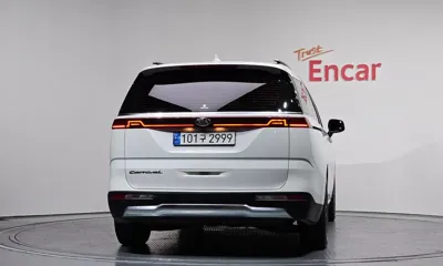 Kia Canival 2021, 55935 км, за 16409.45 USD