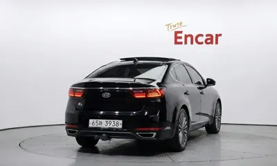 Kia K7 2019, 120590 км, за 9771.99 USD