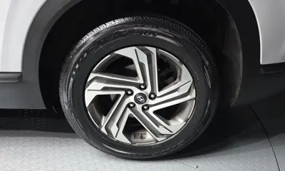 Hyundai Santafe 2021, 143772 км, за 10733.81 USD