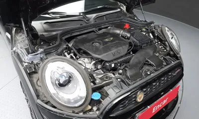 MINI Cooper 2017, 84108 км, за 8125.85 USD - фото 6