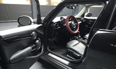 MINI Cooper 2017, 84108 км, за 8125.85 USD - фото 10