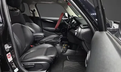 MINI Cooper 2017, 84108 км, за 8125.85 USD - фото 11