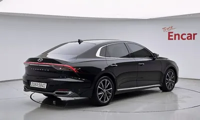 Hyundai Grandeur 2022, 67496 км, за 15302.46 USD