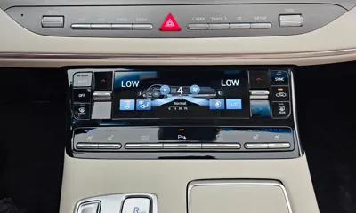 Hyundai Grandeur 2022, 67496 км, за 15302.46 USD - фото 17