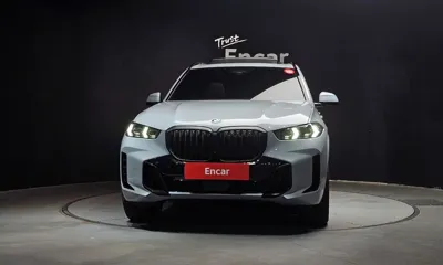 BMW X5 2025, 8257 км, за 87304.71 USD