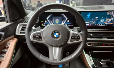 BMW X5 2025, 8257 км, за 87304.71 USD - фото 13