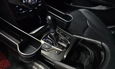 Hyundai Grandeur 2013, 144455 км, за 650061.52 USD - фото 9