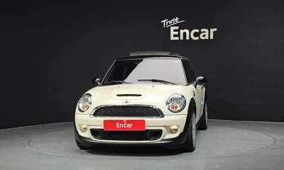 MINI Cooper 2013, 85719 км, за 4266.77 USD