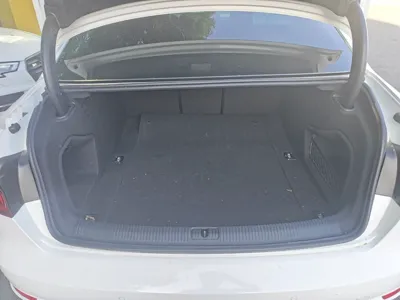 Audi A4L 2018, 170700 км, за 12631 USD - фото 22
