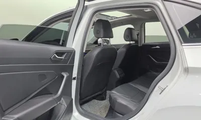 Volkswagen Jetta 2021, 25971 км, за 23452.78 USD - фото 17
