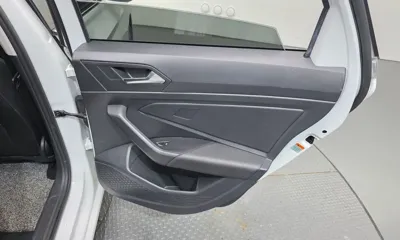 Volkswagen Jetta 2021, 25971 км, за 23452.78 USD - фото 25