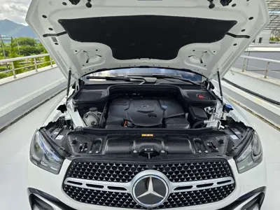 Mercedes-Benz GLE-Class 2023, 38500 км, за 35244.32 USD - фото 6