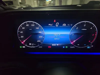 Mercedes-Benz GLE-Class 2023, 38500 км, за 35244.32 USD - фото 8