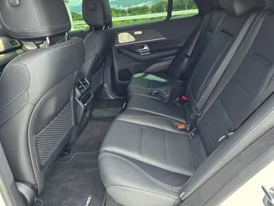 Mercedes-Benz GLE-Class 2023, 38500 км, за 35244.32 USD - фото 12