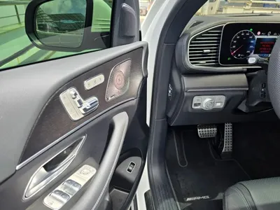 Mercedes-Benz GLE-Class 2023, 38500 км, за 35244.32 USD - фото 13