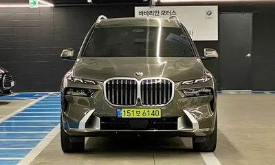 BMW X7 2023, 44878 км, за 56452.67 USD