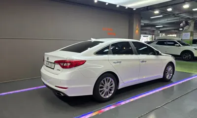 Hyundai Sonata 2017, 26846 км, за 8861.76 USD