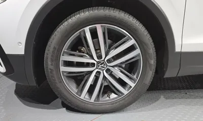 Volkswagen Tiguan 2023, 33894 км, за 20283.58 USD