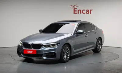 BMW 5-Series · 2018 год